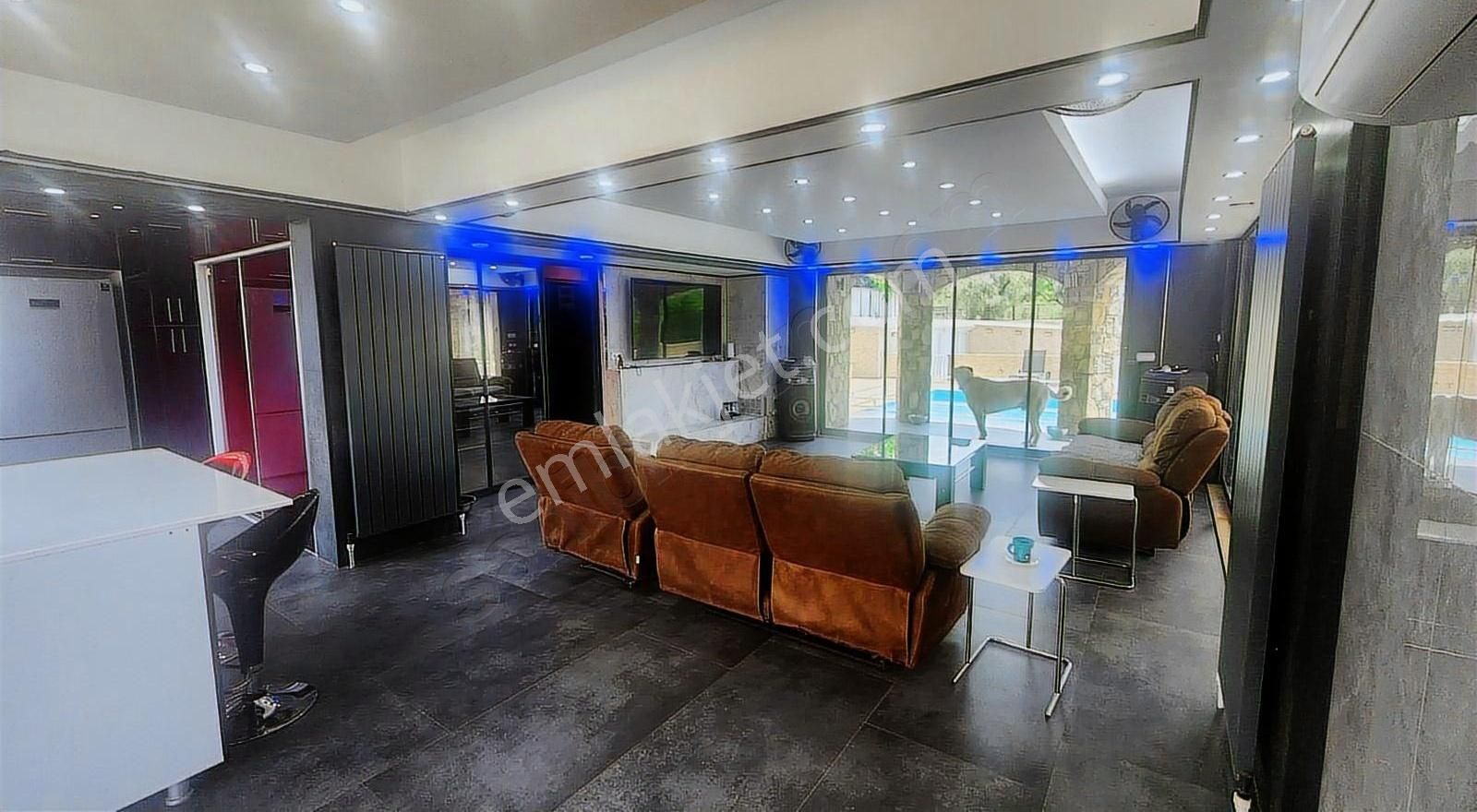 Üzümlü De Etrafı Tarım Arazileri İle Çevrili 5 Yatak Odalı Villa - Görsel 5