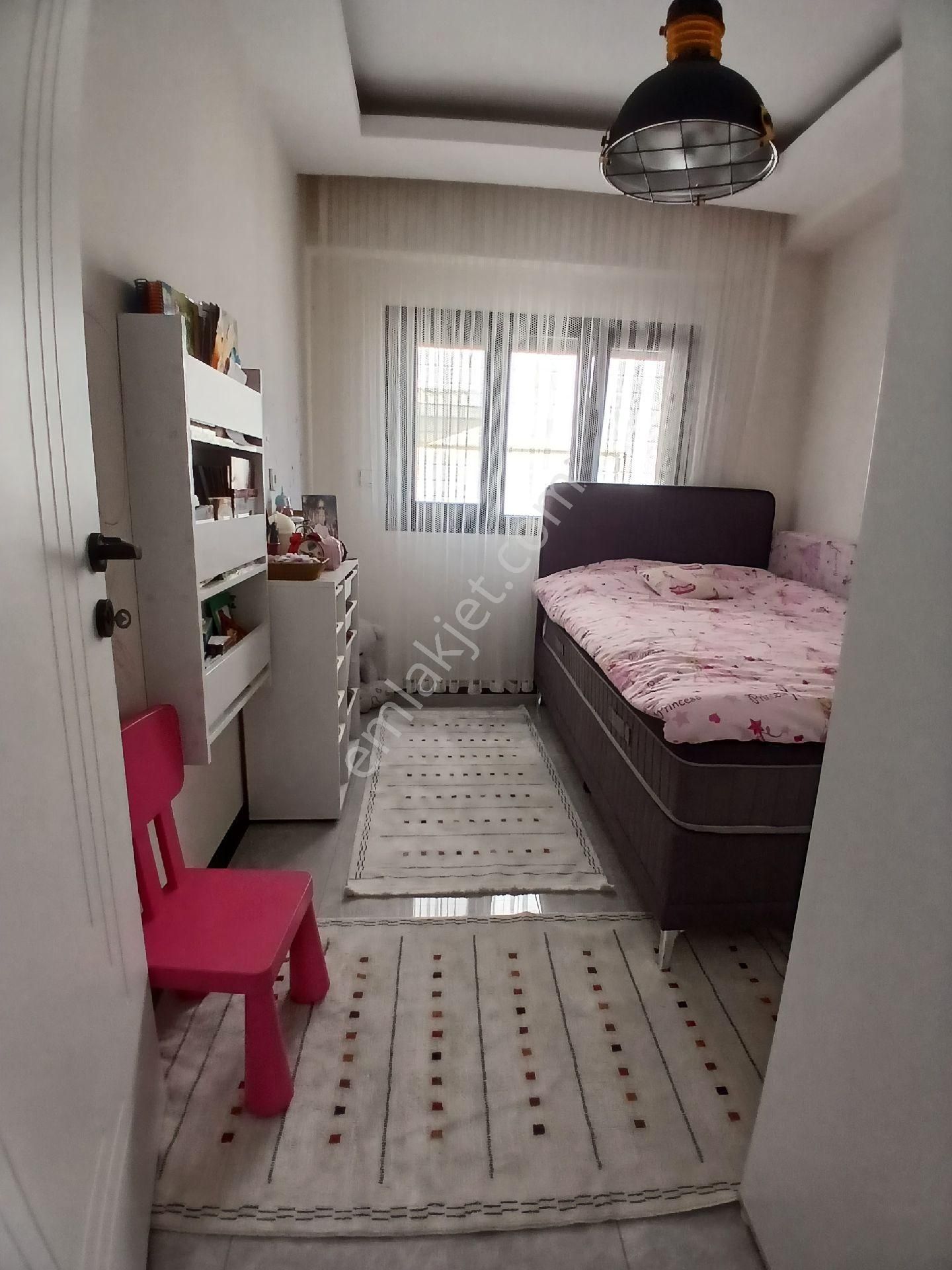 İzmir Torbalı Cumhuriyet Mahallesi'nde 2+1 115m2 Satılık Daire - Görsel 11