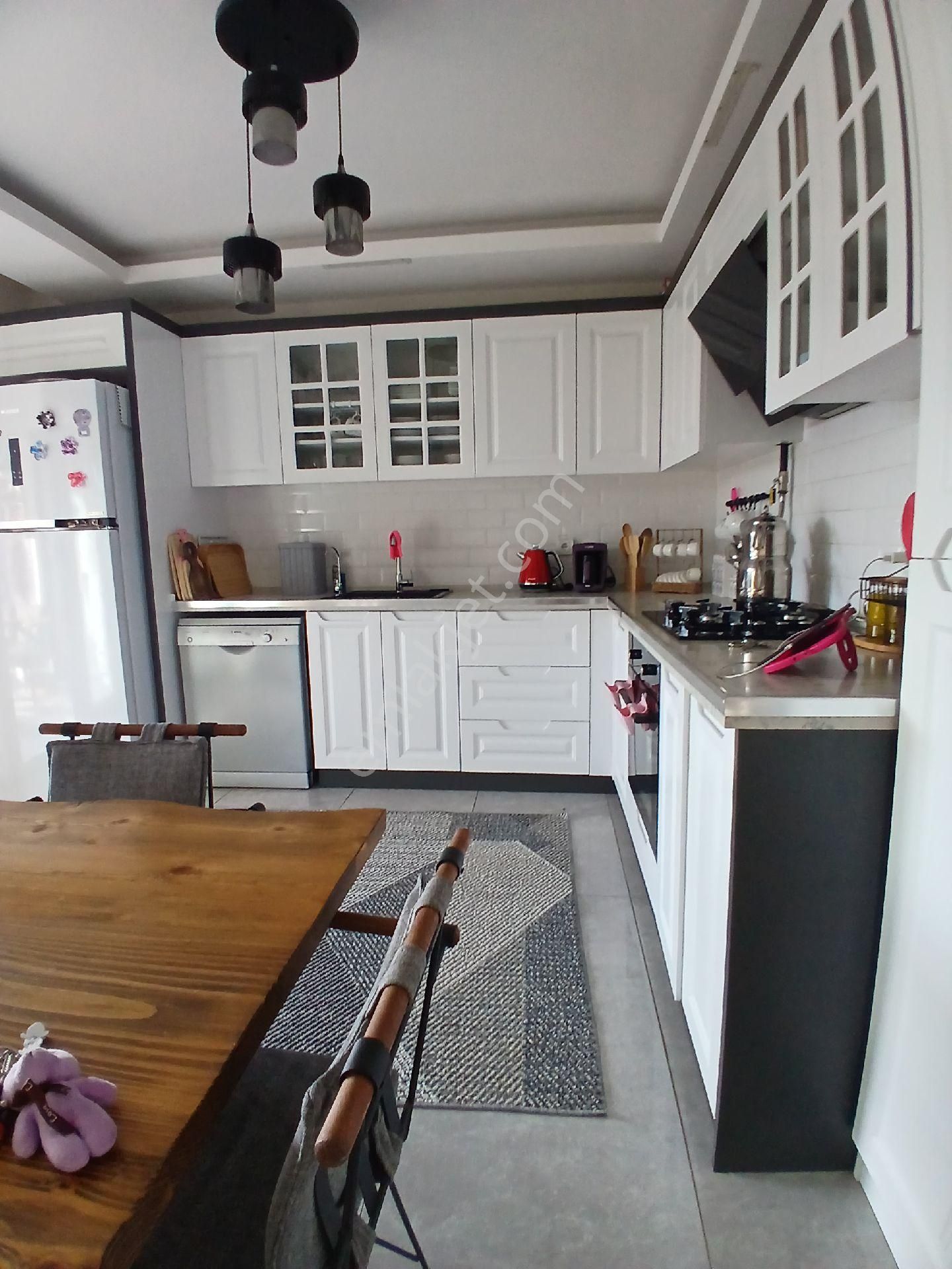 İzmir Torbalı Cumhuriyet Mahallesi'nde 2+1 115m2 Satılık Daire - Görsel 7