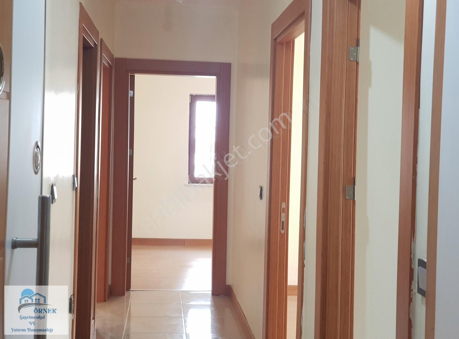 Ççıra Mah Emekli Toki Siteli Ön Cephe Satılık 2+1 Ara Kat Daire - Görsel 12