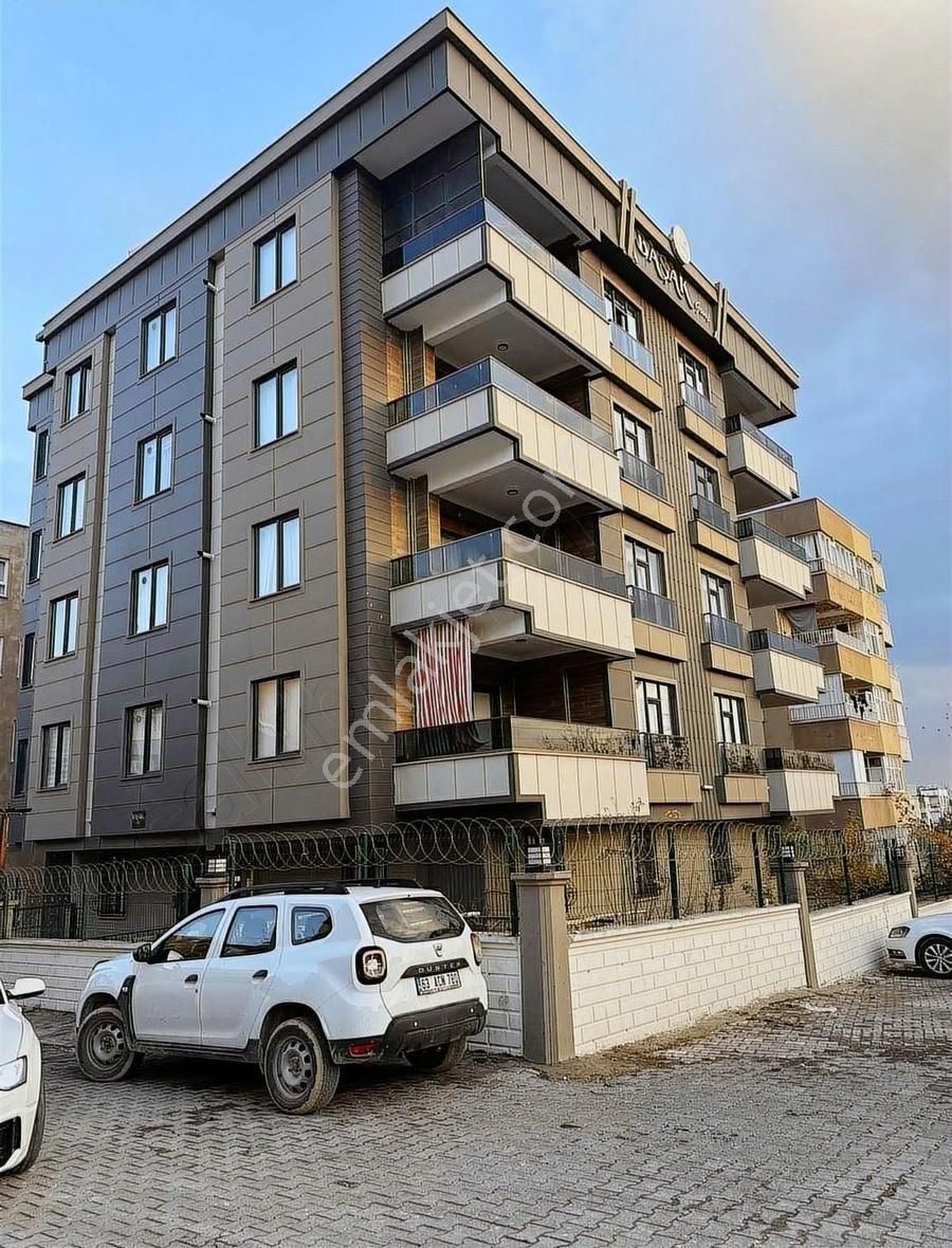 Haliliye İpekyol Kiralık Daire Ahmet Ersevende Eşyalı 1+1 Süper Daireler Çözüm Emlak'ta