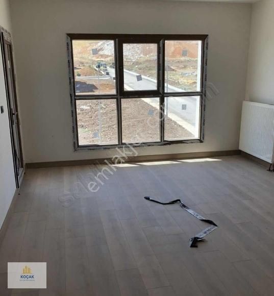 Elazığ Merkez Güneykent Kiralık Daire Koçak'tan / Yemişlik / 112 Üstünde Kiralık Daire