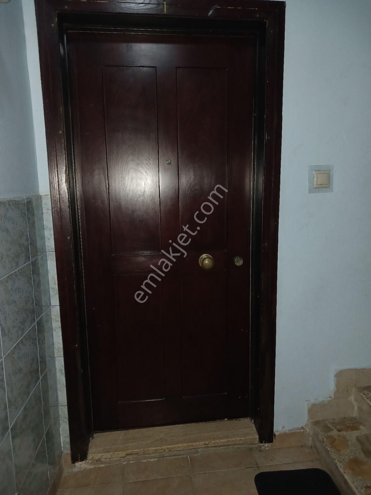 Sarıyer Ptt Evleri Kiralık Daire Sarıyer Ptt Evlerinde 2+1 Temiz Masrafsız Kiralık Daire.