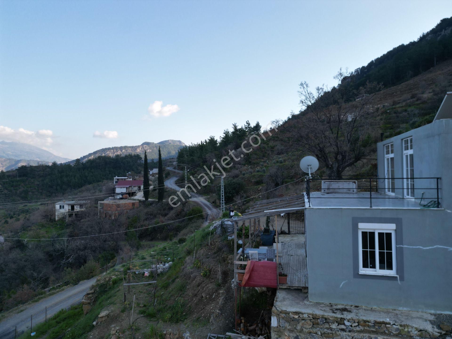 Alanya Fakırcalı’da Satılık 3+1 Müstakil Ev: Doğa Manzaralı Bir Yaşam Fırsatı - Görsel 17