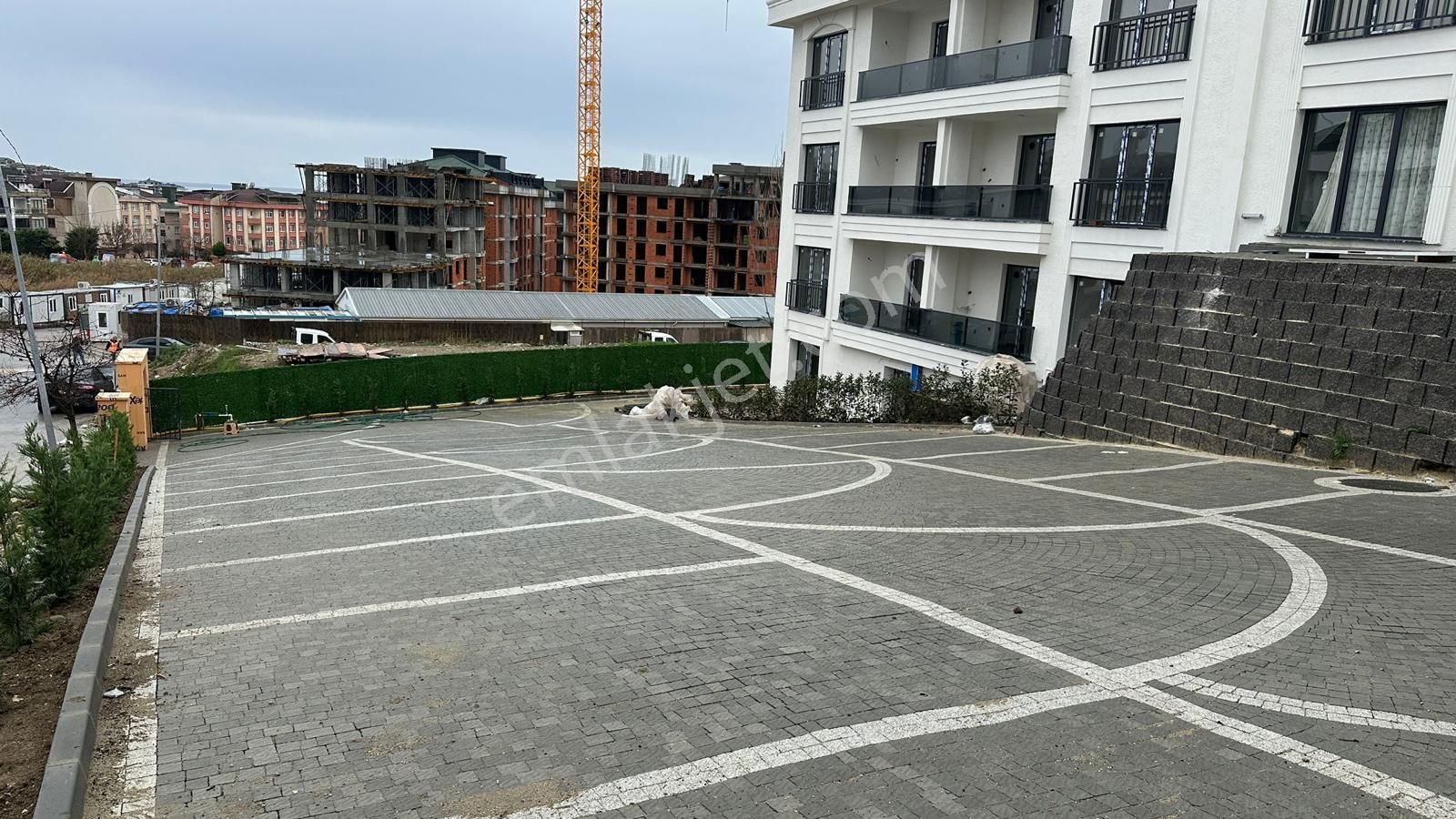 Büyükçekmece Atatürk Mah Lüks Butik Sitede Arakat Sıfır 2+1 Satılık Daire - Görsel 12