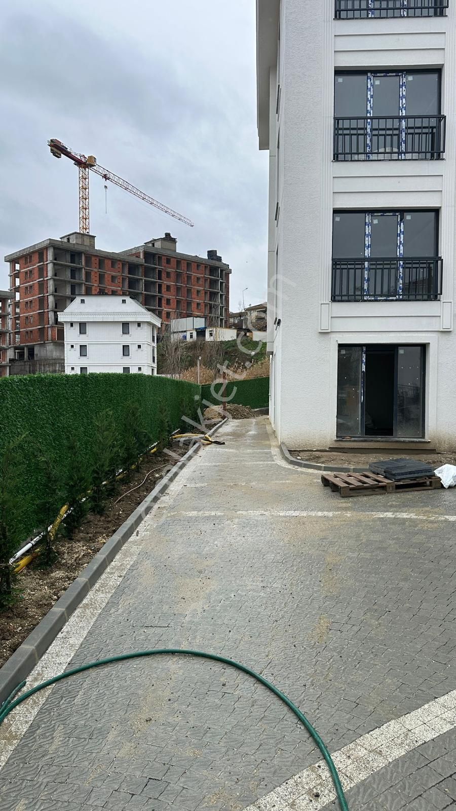 Büyükçekmece Atatürk Mah Lüks Butik Sitede Arakat Sıfır 2+1 Satılık Daire - Görsel 7
