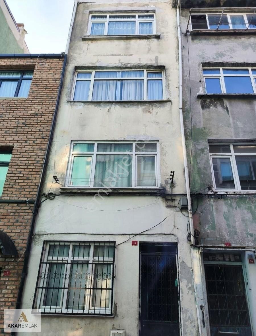 Balat'ta 5 Daireli Bina - Görsel 5