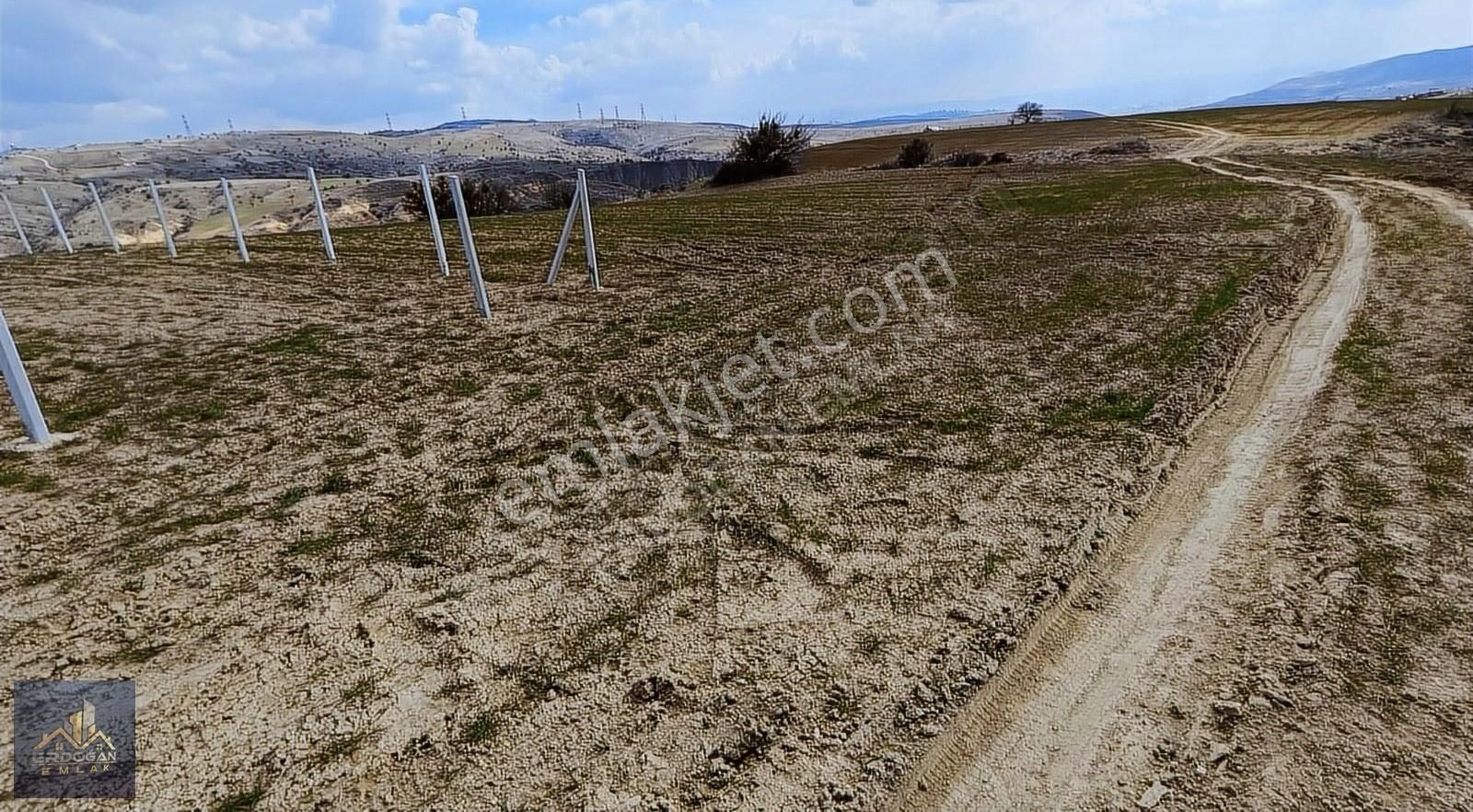 Yenimahalle Memlik Satılık Tarla Memlik 126 Ada 13 Parsel 616 M2 Manzaralı Hobi Bahçelik Arsa