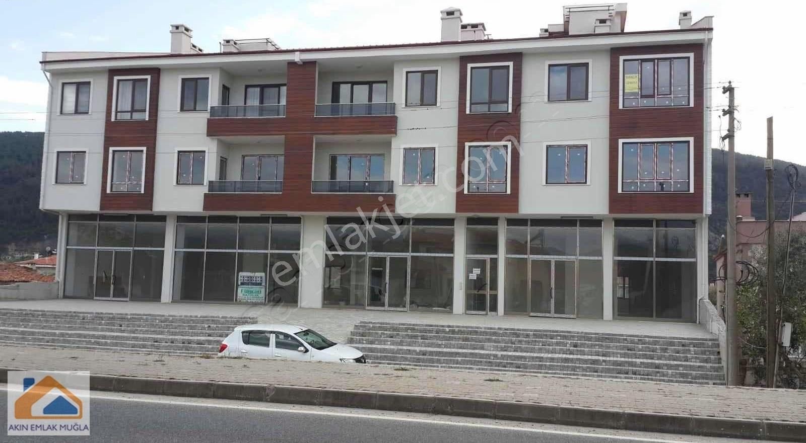 Menteşe Bayır Kiralık Dükkan & Mağaza Bayır Muğla Aydın Karayolu Üzerinde 350 M2+250 M2 Depo