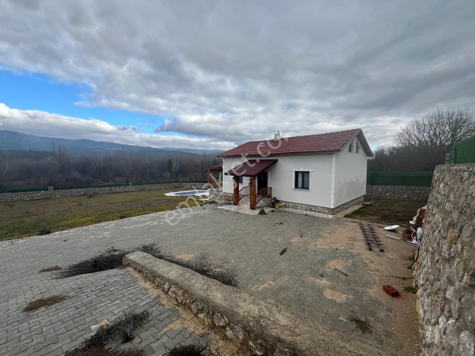 Safranbolu Kadıbükü Köyü (Merkez) Satılık Müstakil Ev Değer Gayrimenkul'den Kadıbükü'nde Havuzlu Villa