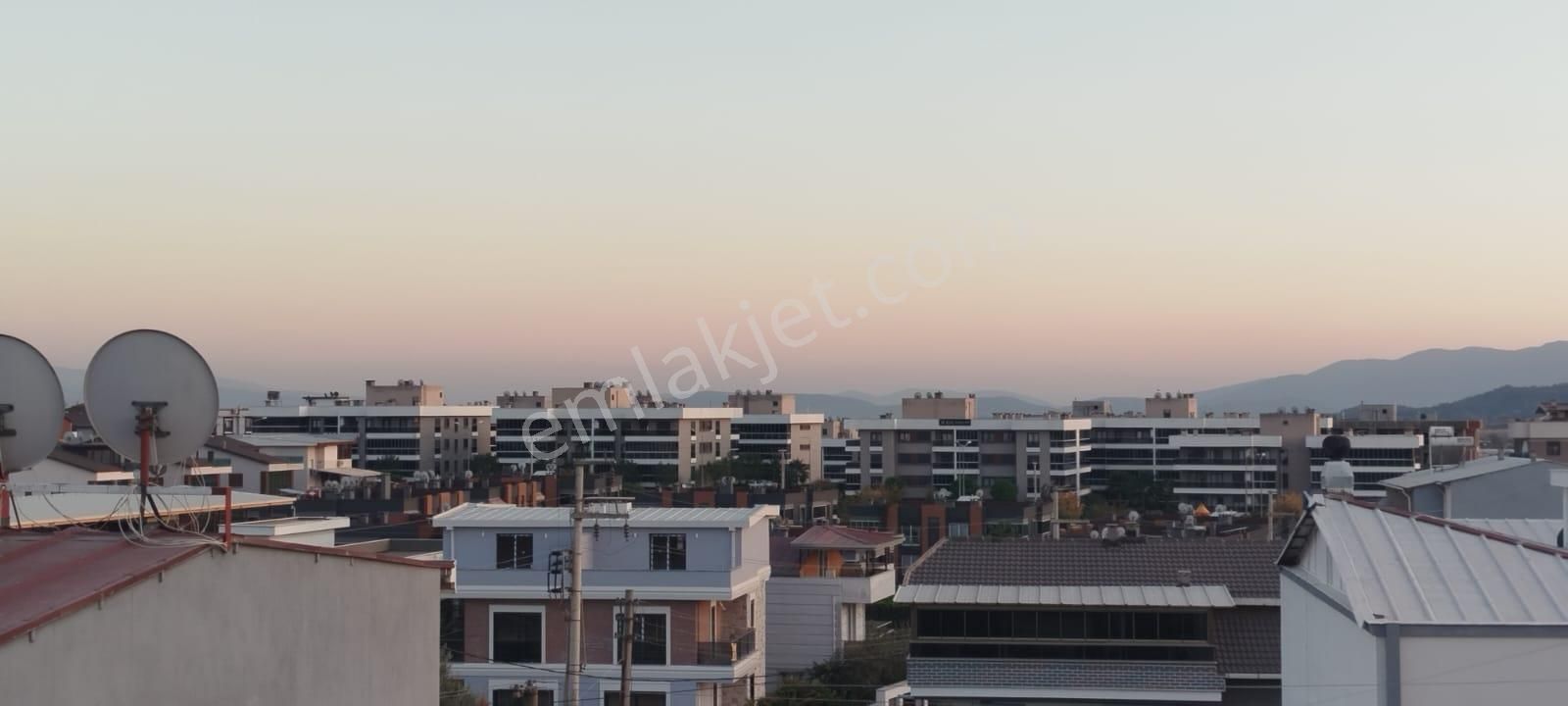 Menderes Barbaros Mahallesinde Satılık Villalar - Görsel 31