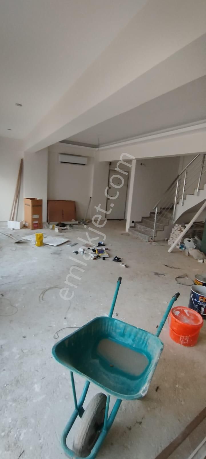 Menderes Barbaros Mahallesinde Satılık Villalar - Görsel 19