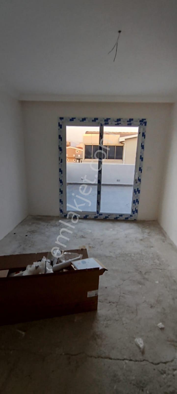 Menderes Barbaros Mahallesinde Satılık Villalar - Görsel 8