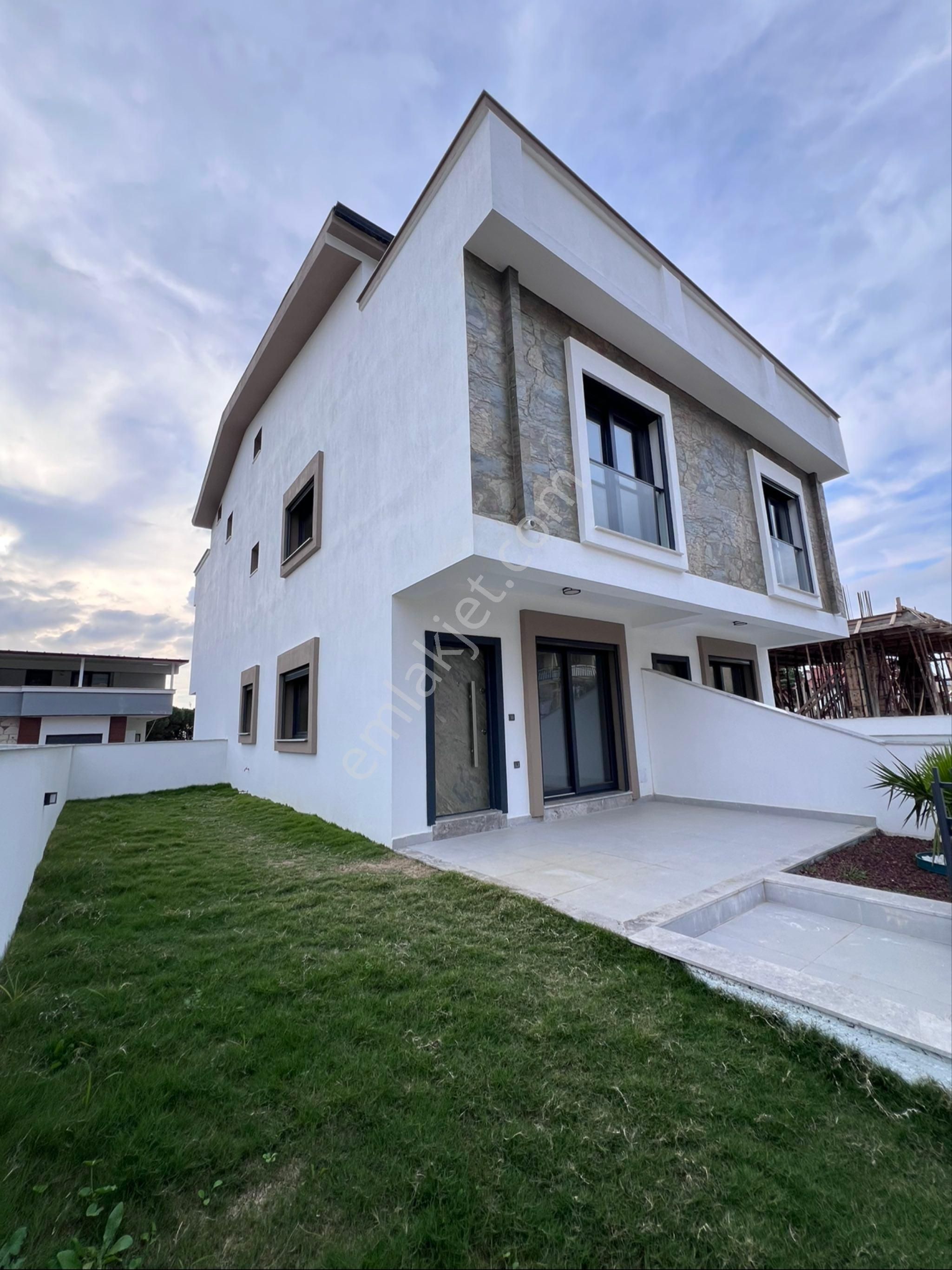 İzmir Özdere’de Yaz Kış Oturabileceğiniz Muhteşem Fırsat,emsallerinden 2 Milyon Daha Uygun - Görsel 3