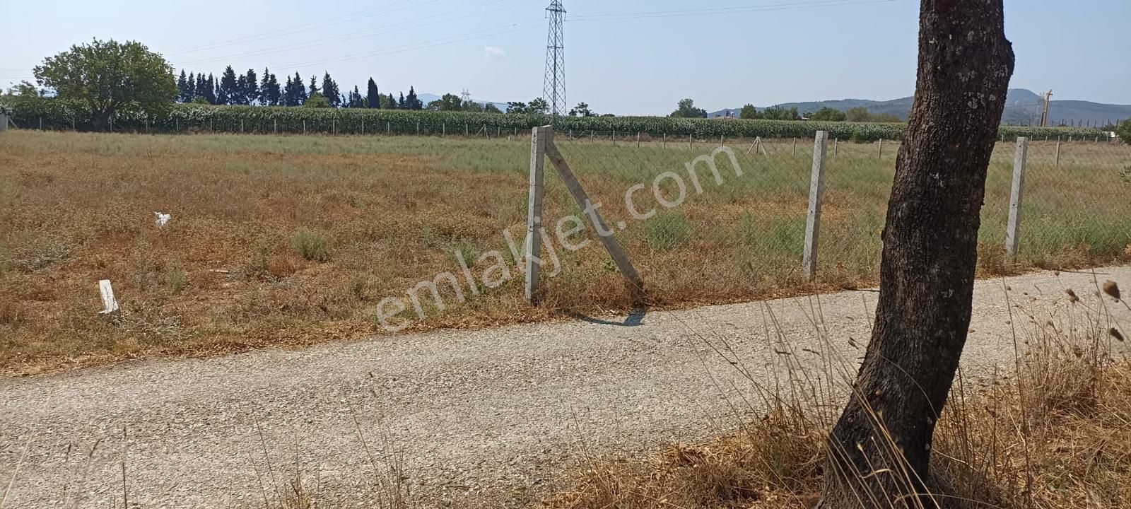 Menderes Merkezde Depolama Alanı Olabilecek Arsa - Görsel 3