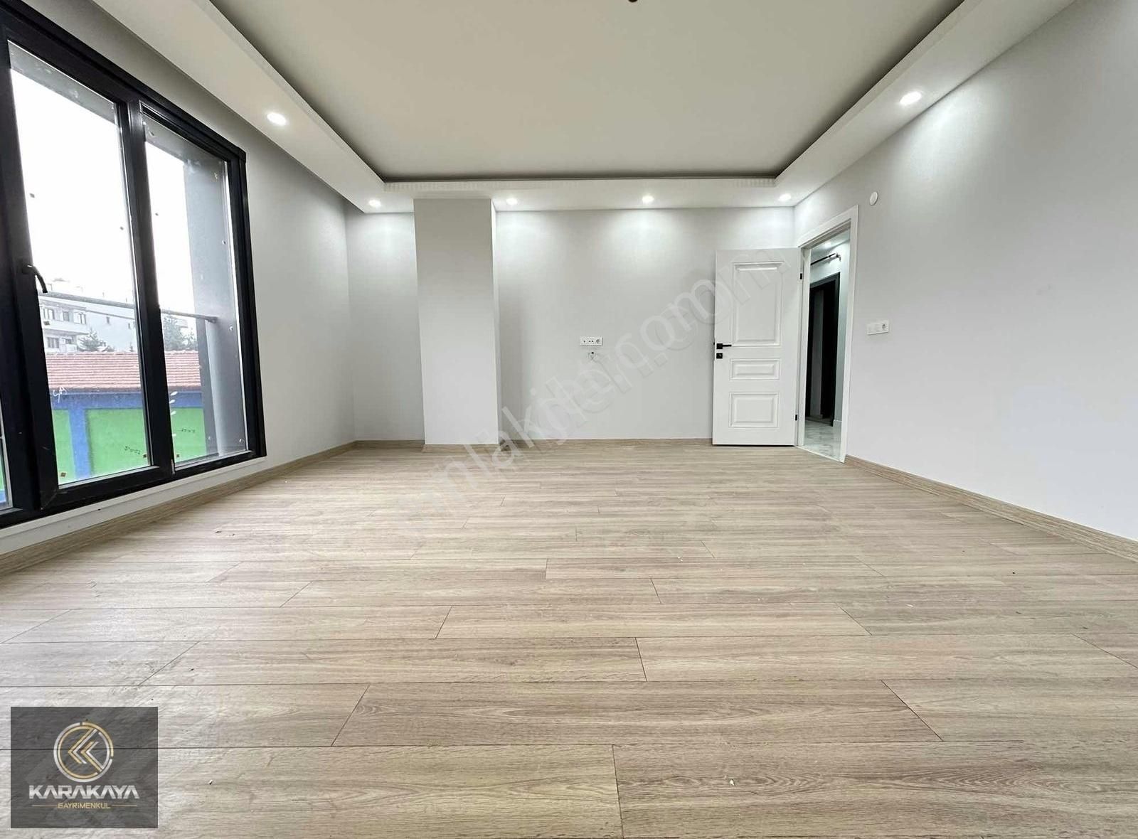 Darıca Bayramoğlu Satılık Daire Bayramoğlu Mah Satılık 2+1 90m² Asansörlü Arakat K.otoprklı