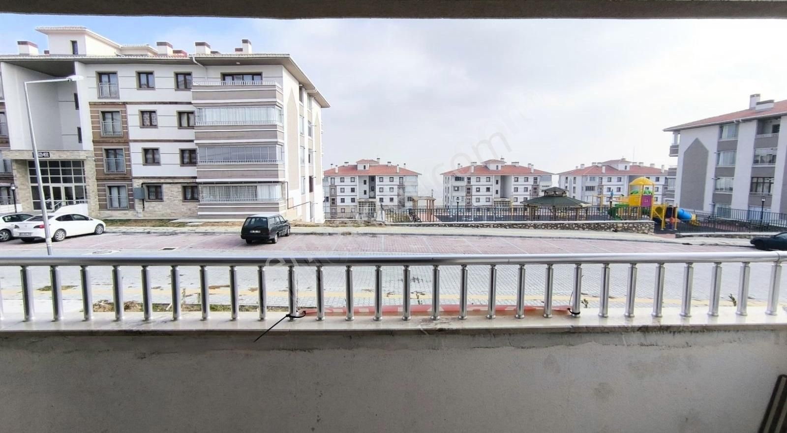 Selçuklu Akademi Kiralık Daire Ardıçlı Emlaktan 3+1 Konya Manzaralı Daire