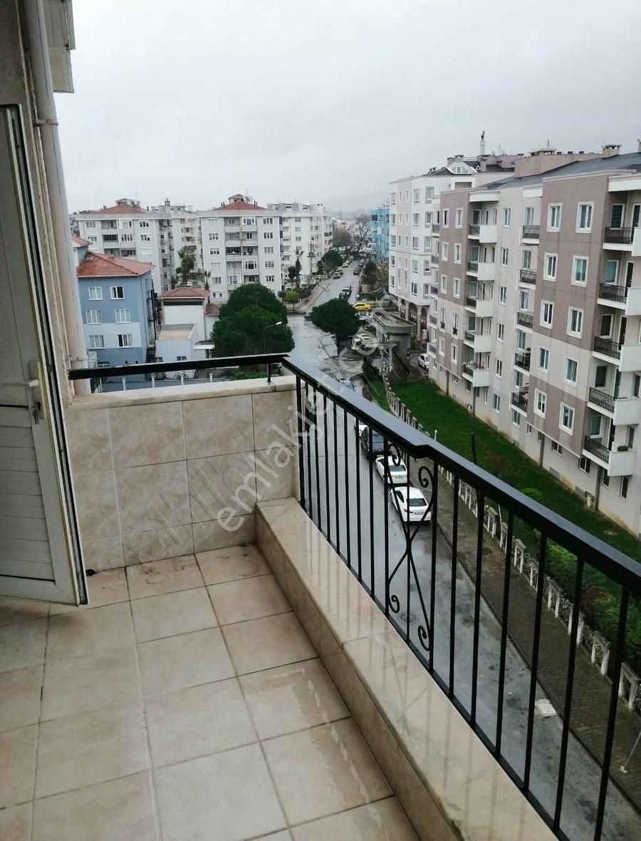 Çanakkale Merkez Barbaros Kiralık Daire Çanakkale Barbaros Mah. Yeni Kordona Yakın 3+1 Kiralık Daire!