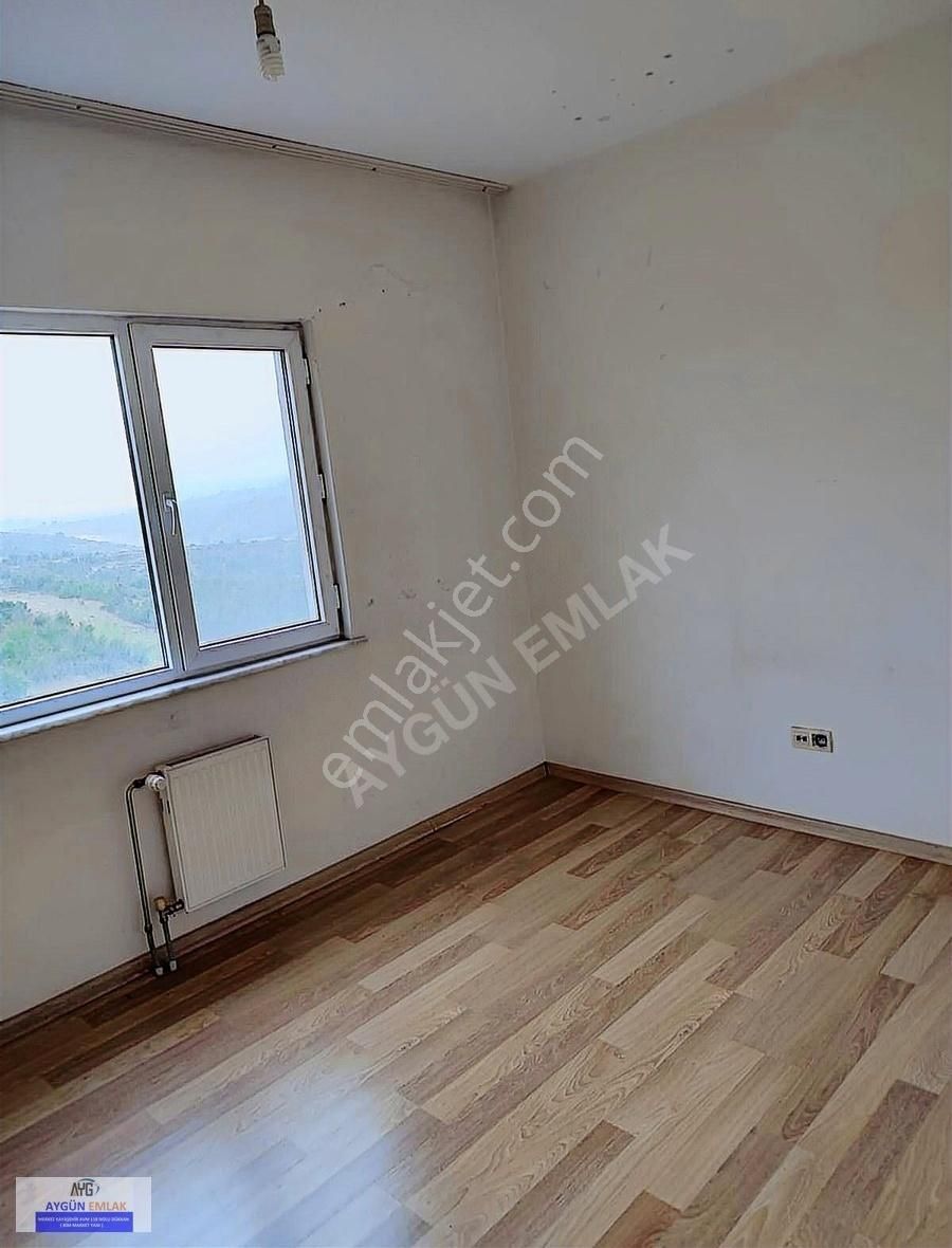 Başakşehir Kayabaşı Kiralık Daire Kayaşehir 5.bölge'de Aygün Emlak'tan Kiralık 2+1 85m2 Boş Daire