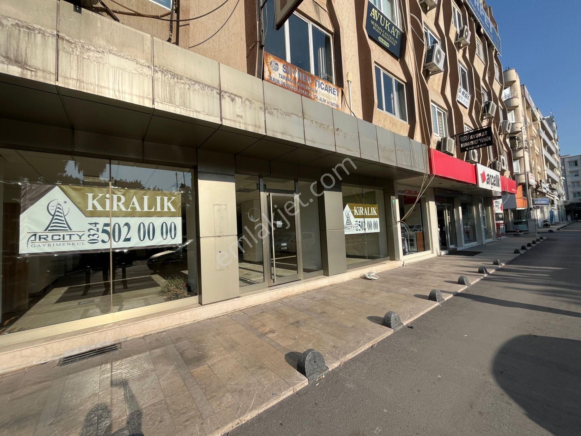 Akdeniz Cami Şerif Kiralık Dükkan & Mağaza ░_*arcıty*_░den İstiklal Caddesi ' Nde 700m² Kurumsal Dükkan