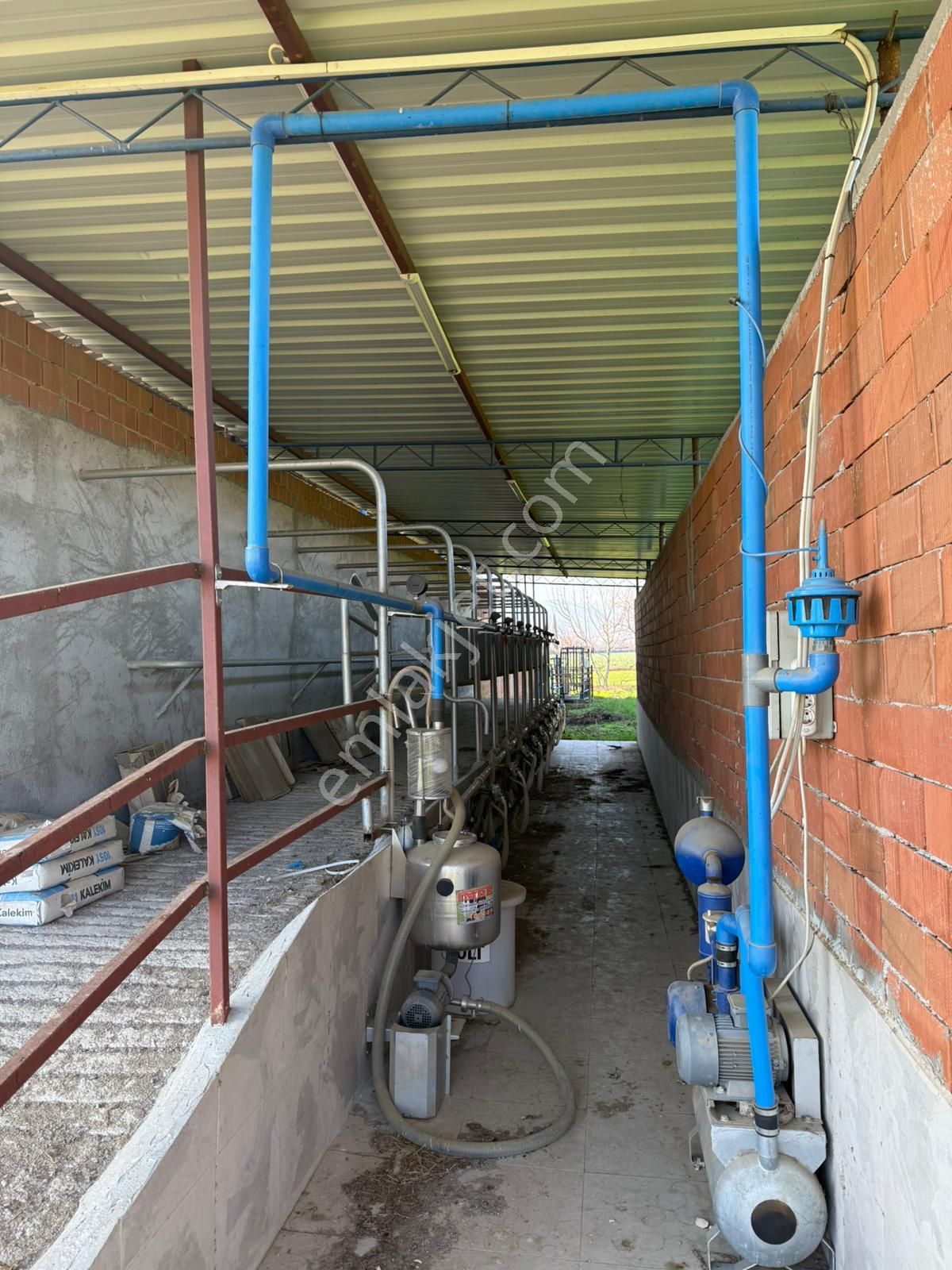 📍inan Emlak Gayrimenkulden İzmir Bayındır'da Satılık Hayvan Çifliği - Görsel 17