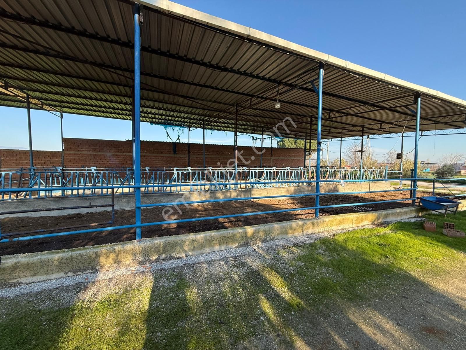 📍inan Emlak Gayrimenkulden İzmir Bayındır'da Satılık Hayvan Çifliği - Görsel 3