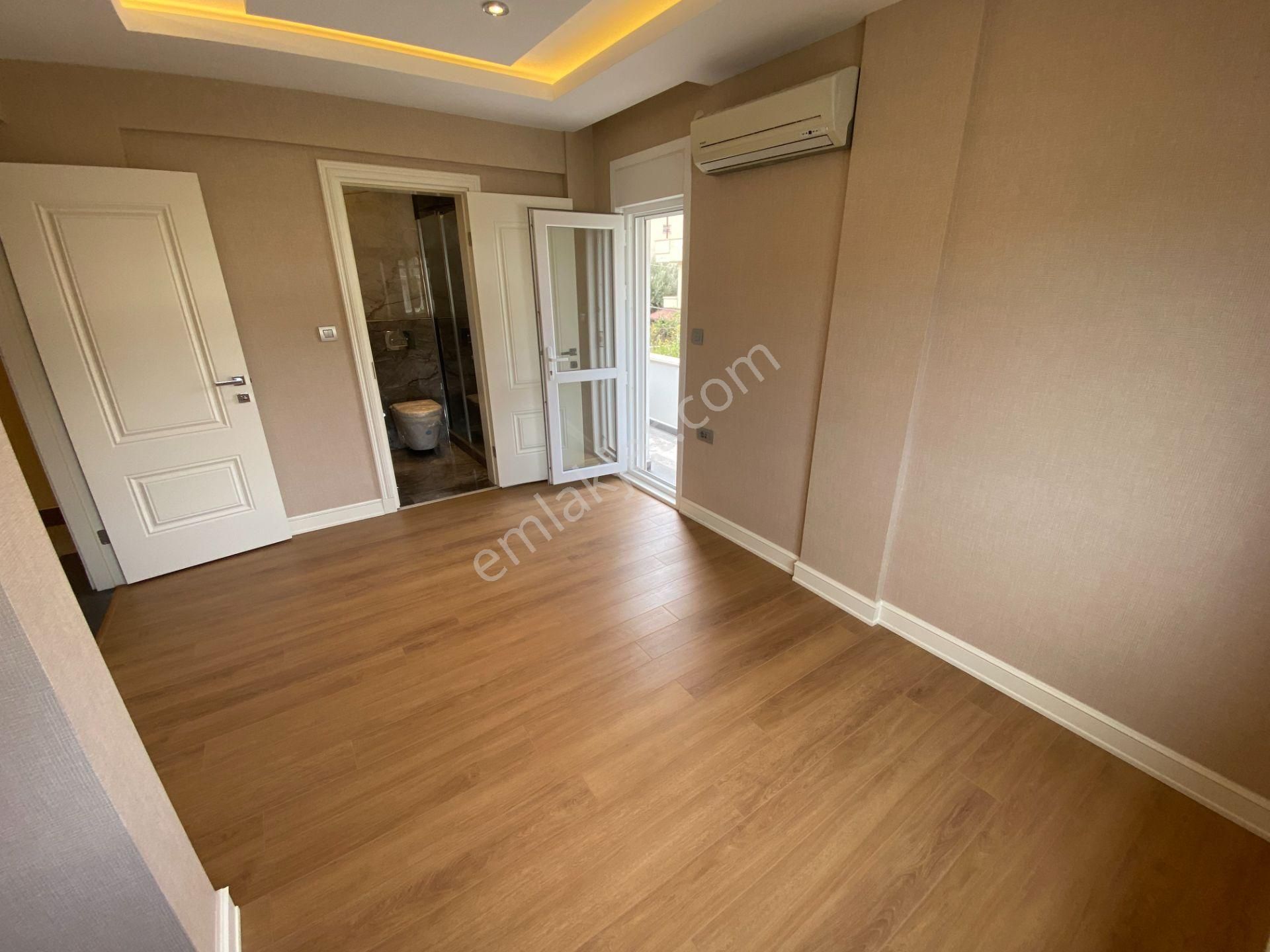 Altınoluk İlkbahar'dan Denize 20 Adım 293m2 Arsa İçinde Tam Bağımsız 8+1 Lüx Villa - Görsel 17