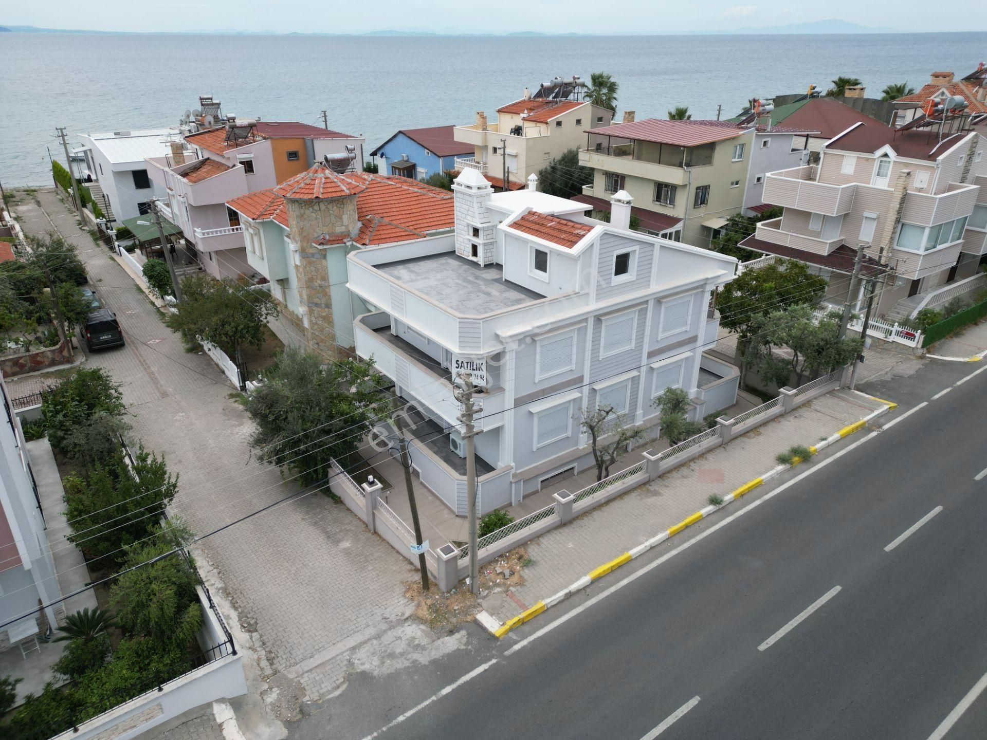 Altınoluk İlkbahar'dan Denize 20 Adım 293m2 Arsa İçinde Tam Bağımsız 8+1 Lüx Villa - Görsel 2