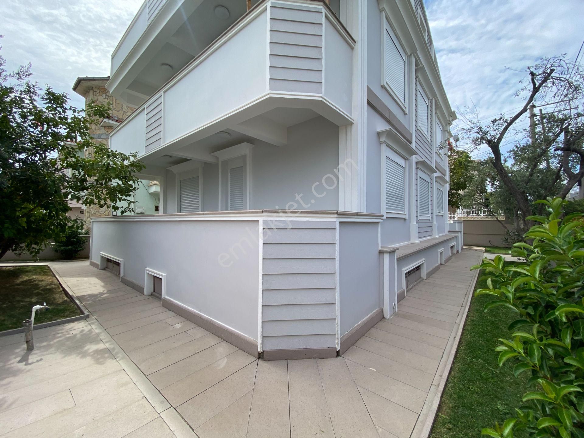 Altınoluk İlkbahar'dan Denize 20 Adım 293m2 Arsa İçinde Tam Bağımsız 8+1 Lüx Villa - Görsel 42