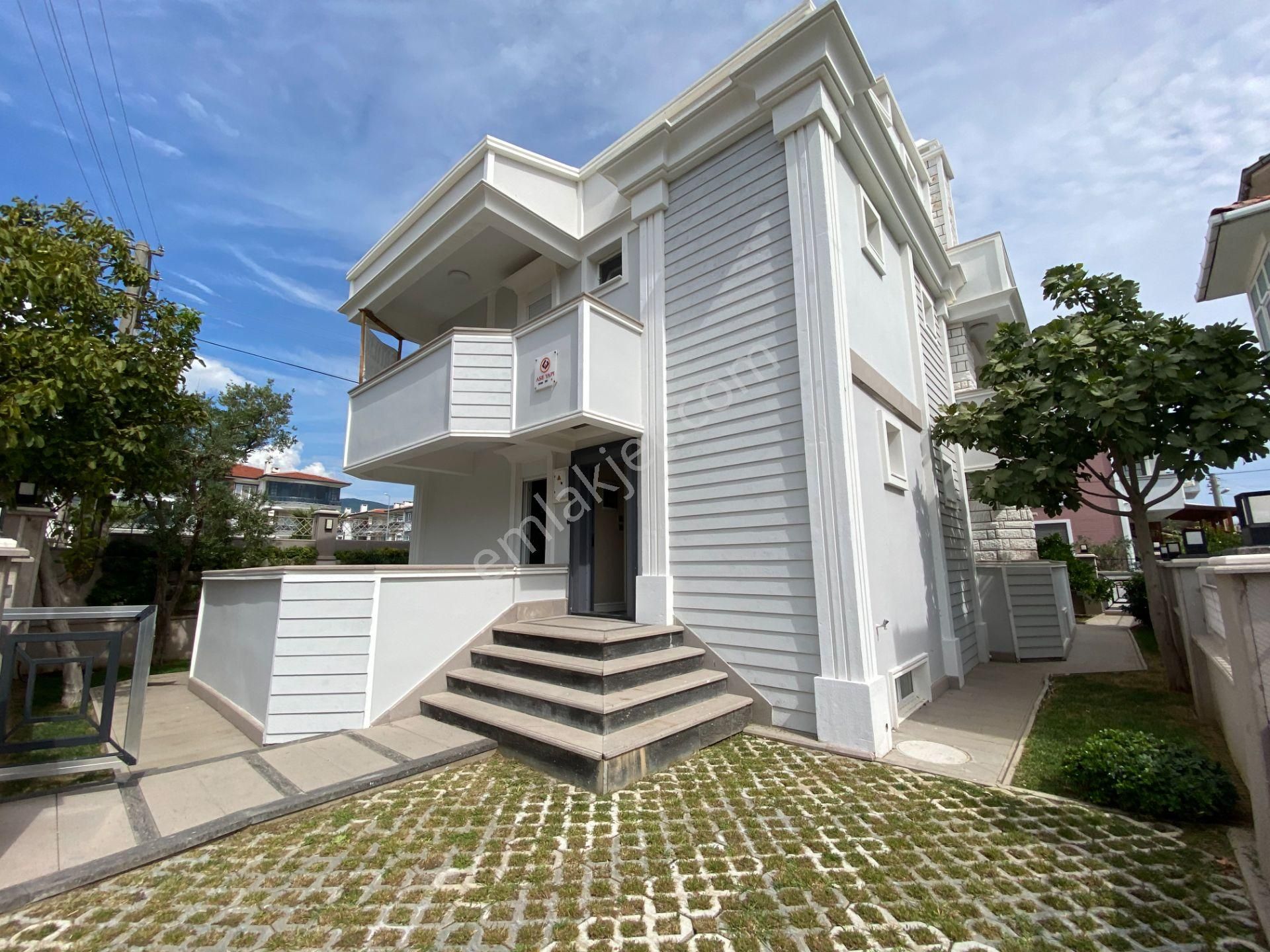 Altınoluk İlkbahar'dan Denize 20 Adım 293m2 Arsa İçinde Tam Bağımsız 8+1 Lüx Villa - Görsel 45