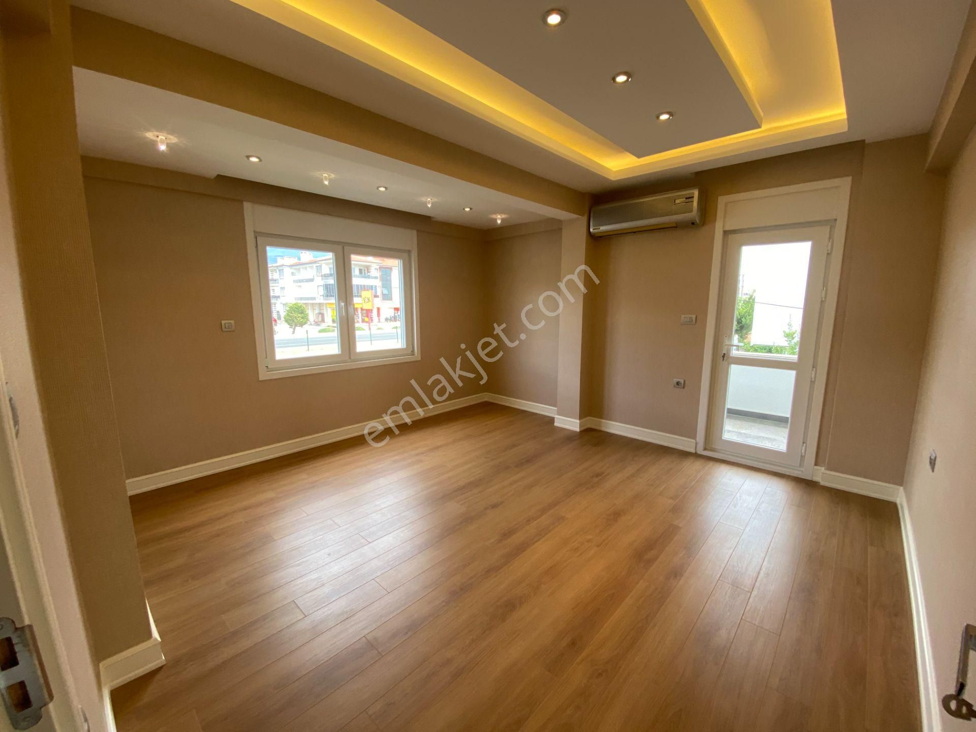 Altınoluk İlkbahar'dan Denize 20 Adım 293m2 Arsa İçinde Tam Bağımsız 8+1 Lüx Villa - Görsel 31