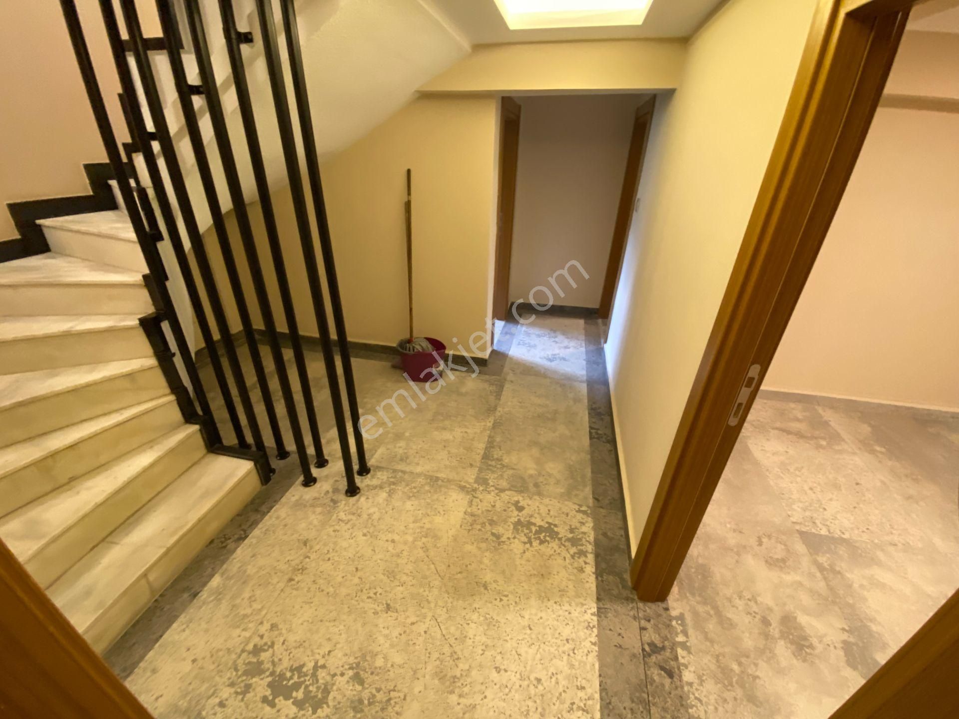 Altınoluk İlkbahar'dan Denize 20 Adım 293m2 Arsa İçinde Tam Bağımsız 8+1 Lüx Villa - Görsel 36