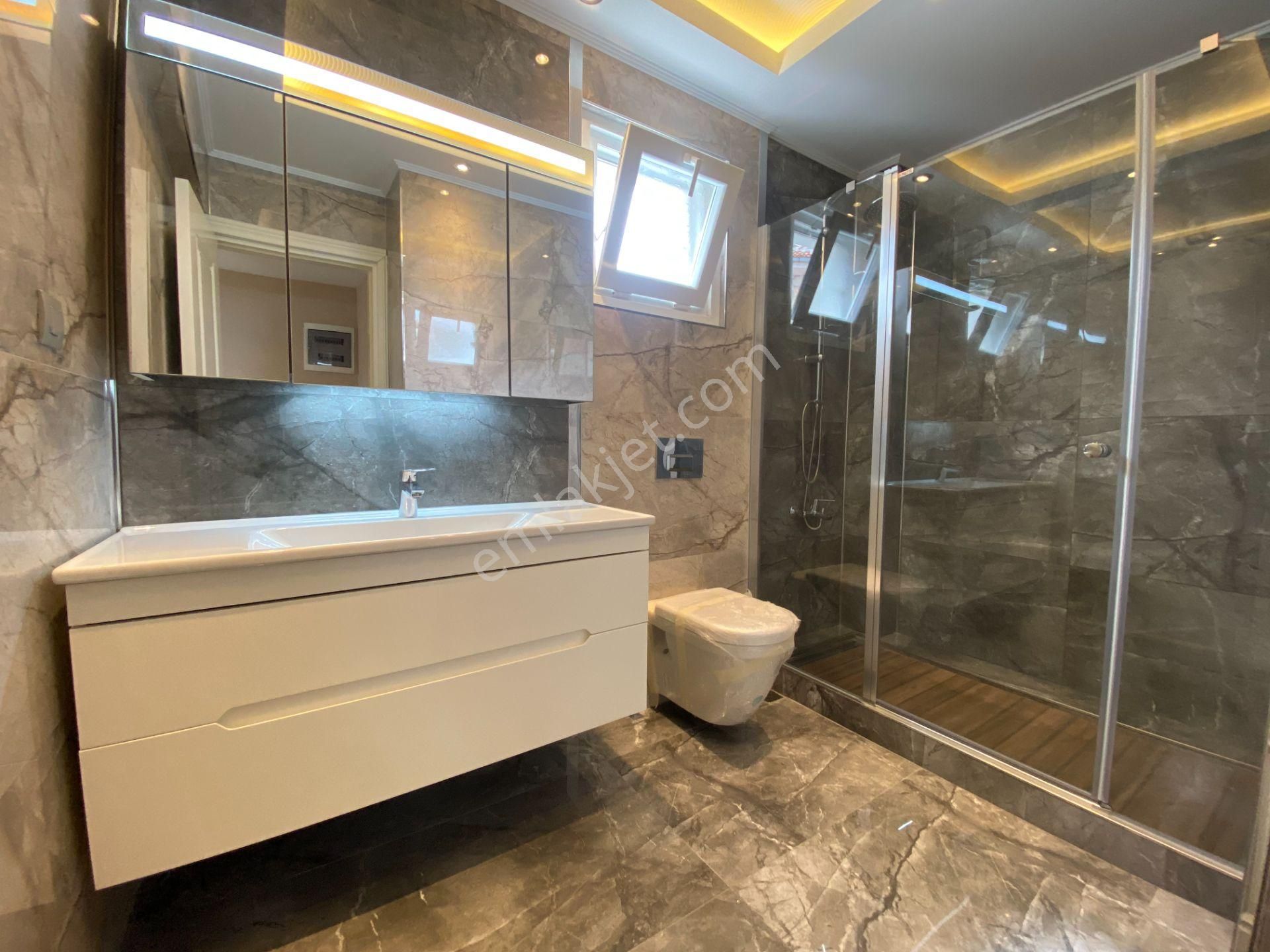 Altınoluk İlkbahar'dan Denize 20 Adım 293m2 Arsa İçinde Tam Bağımsız 8+1 Lüx Villa - Görsel 19