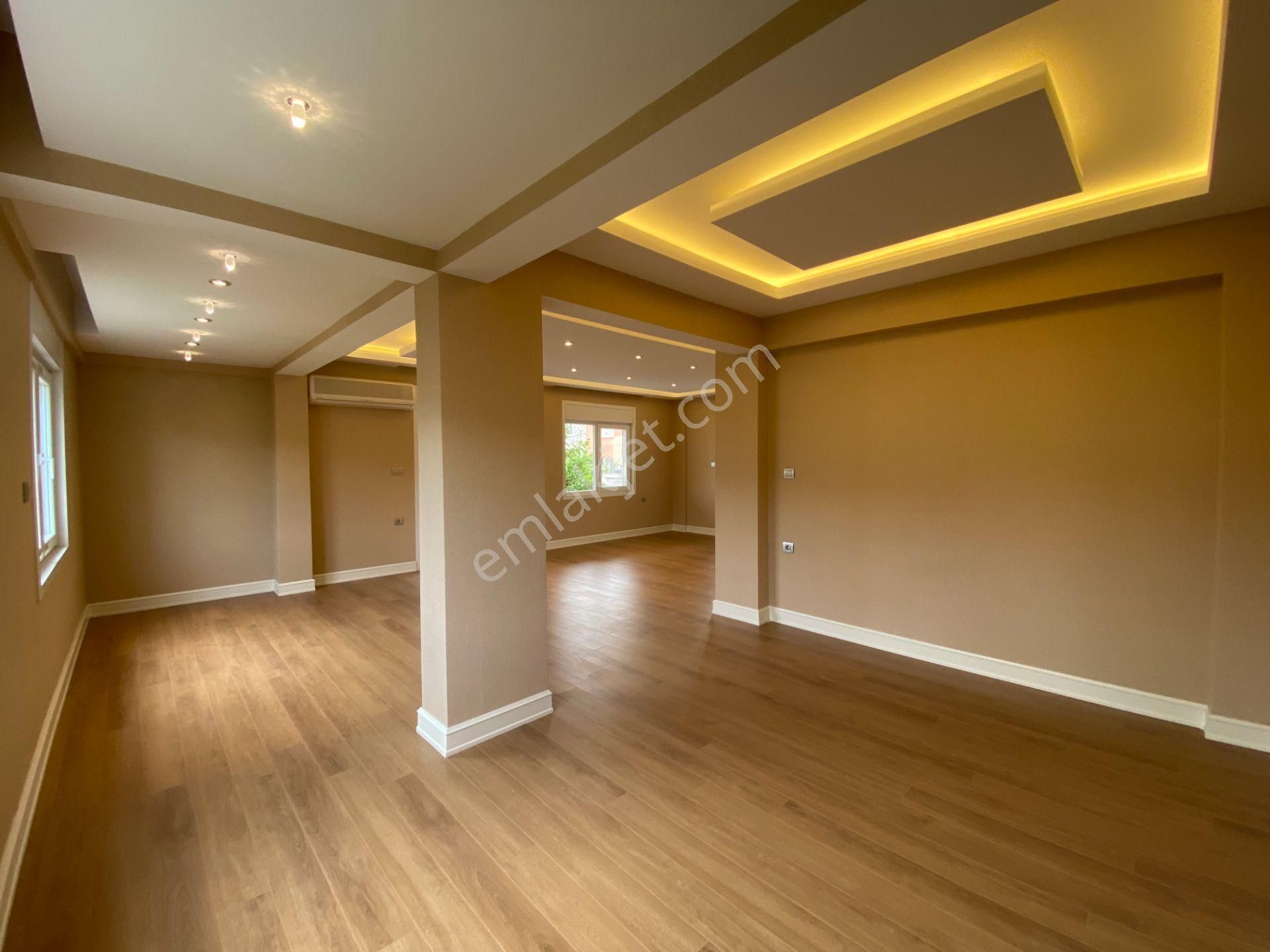 Altınoluk İlkbahar'dan Denize 20 Adım 293m2 Arsa İçinde Tam Bağımsız 8+1 Lüx Villa - Görsel 22