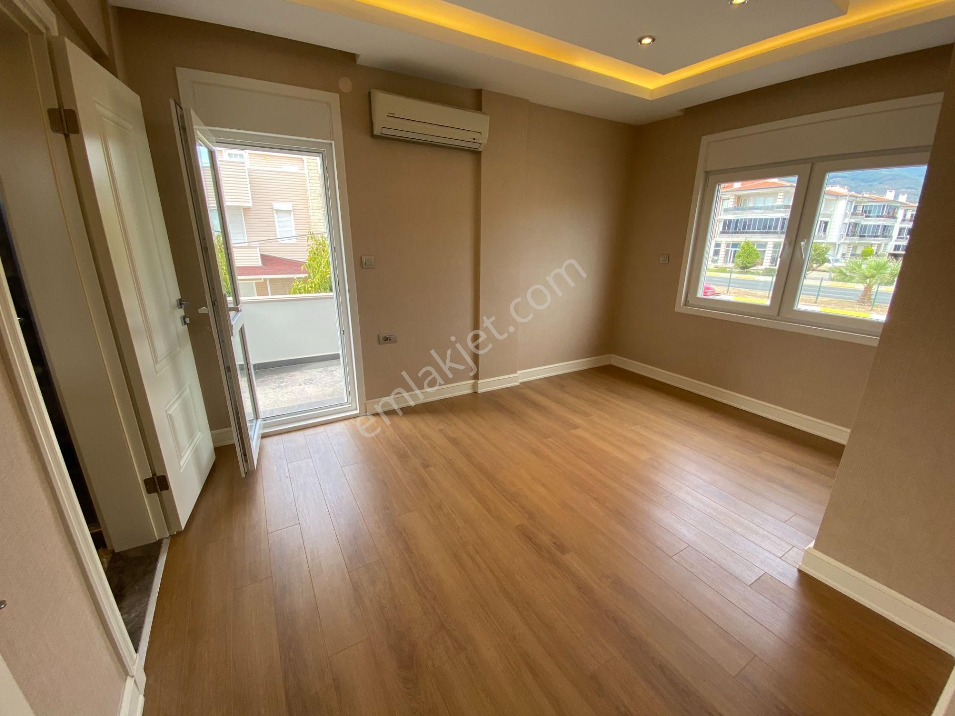 Altınoluk İlkbahar'dan Denize 20 Adım 293m2 Arsa İçinde Tam Bağımsız 8+1 Lüx Villa - Görsel 29