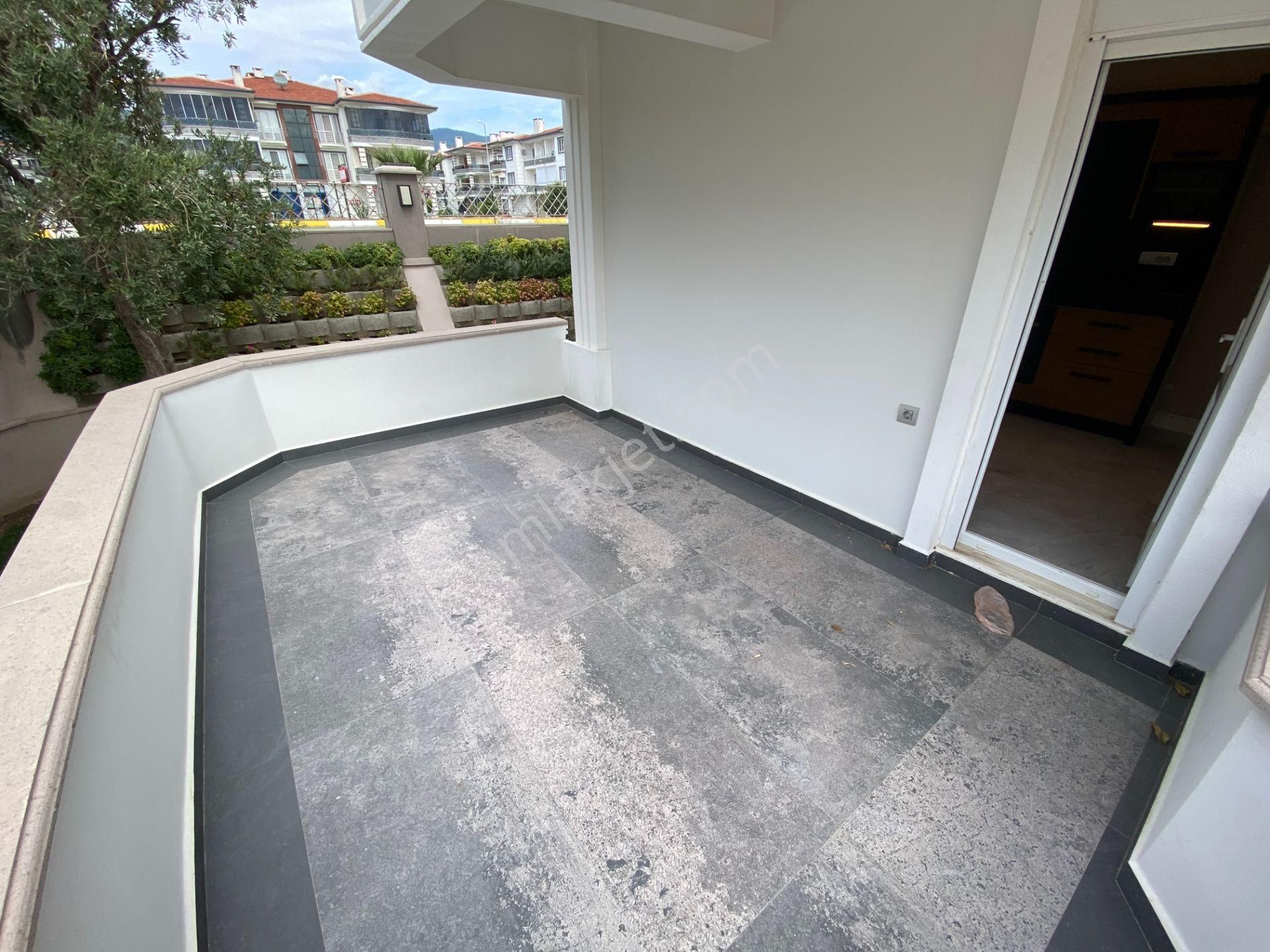 Altınoluk İlkbahar'dan Denize 20 Adım 293m2 Arsa İçinde Tam Bağımsız 8+1 Lüx Villa - Görsel 12