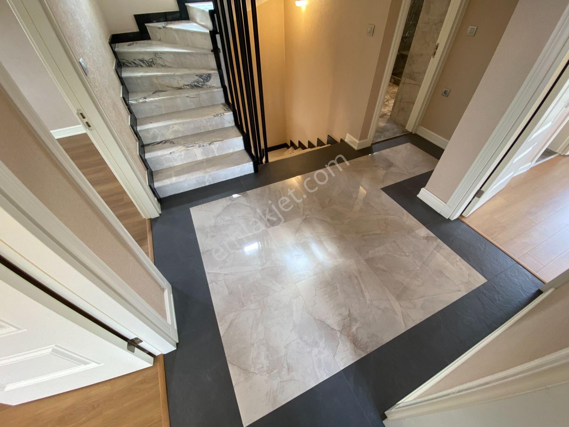 Altınoluk İlkbahar'dan Denize 20 Adım 293m2 Arsa İçinde Tam Bağımsız 8+1 Lüx Villa - Görsel 30