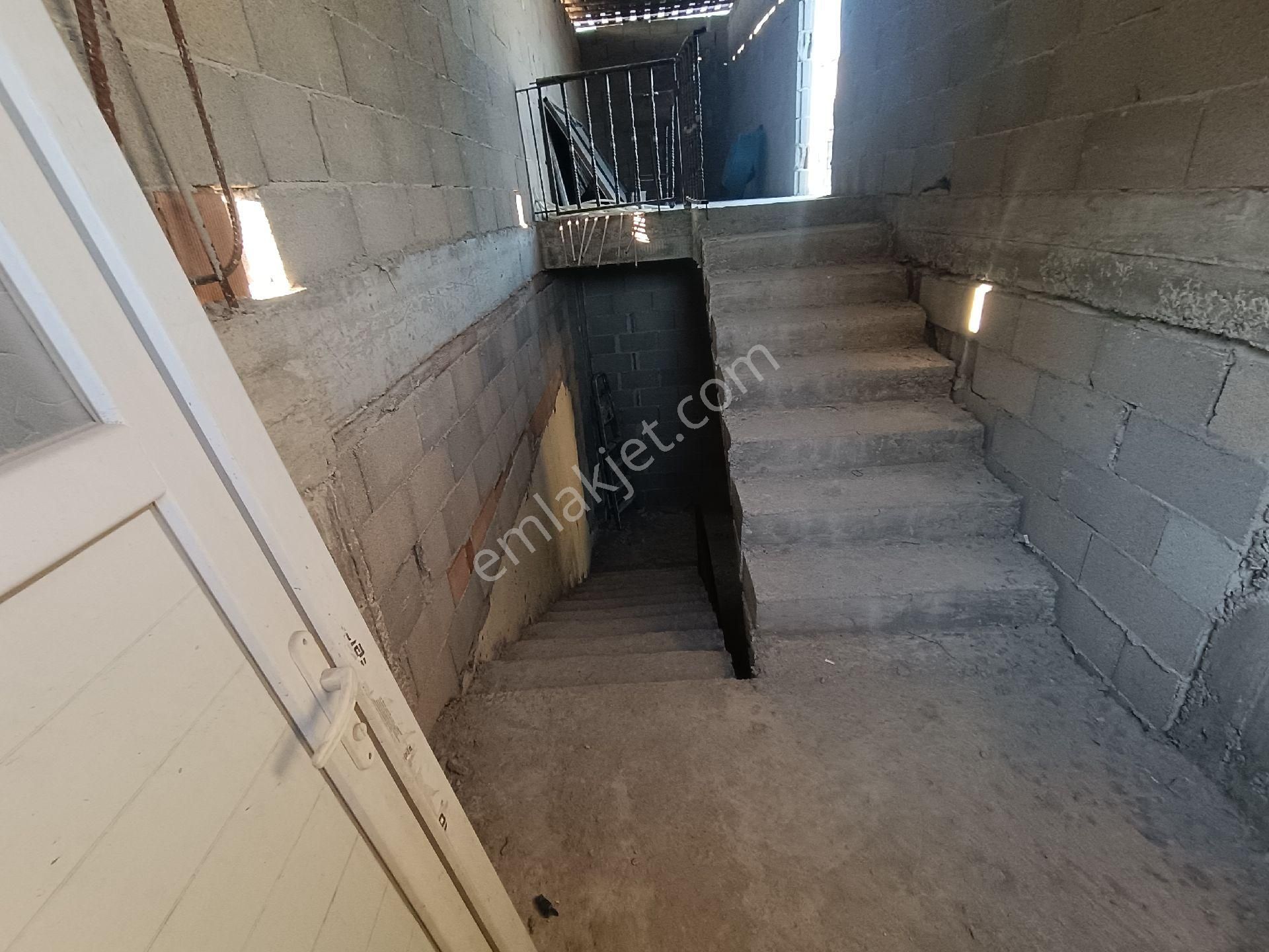 Gülbahçe Nah.kanal Civarı Ana Yol'a 3'cü Parsel 3+1 Komple Satılık - Görsel 20