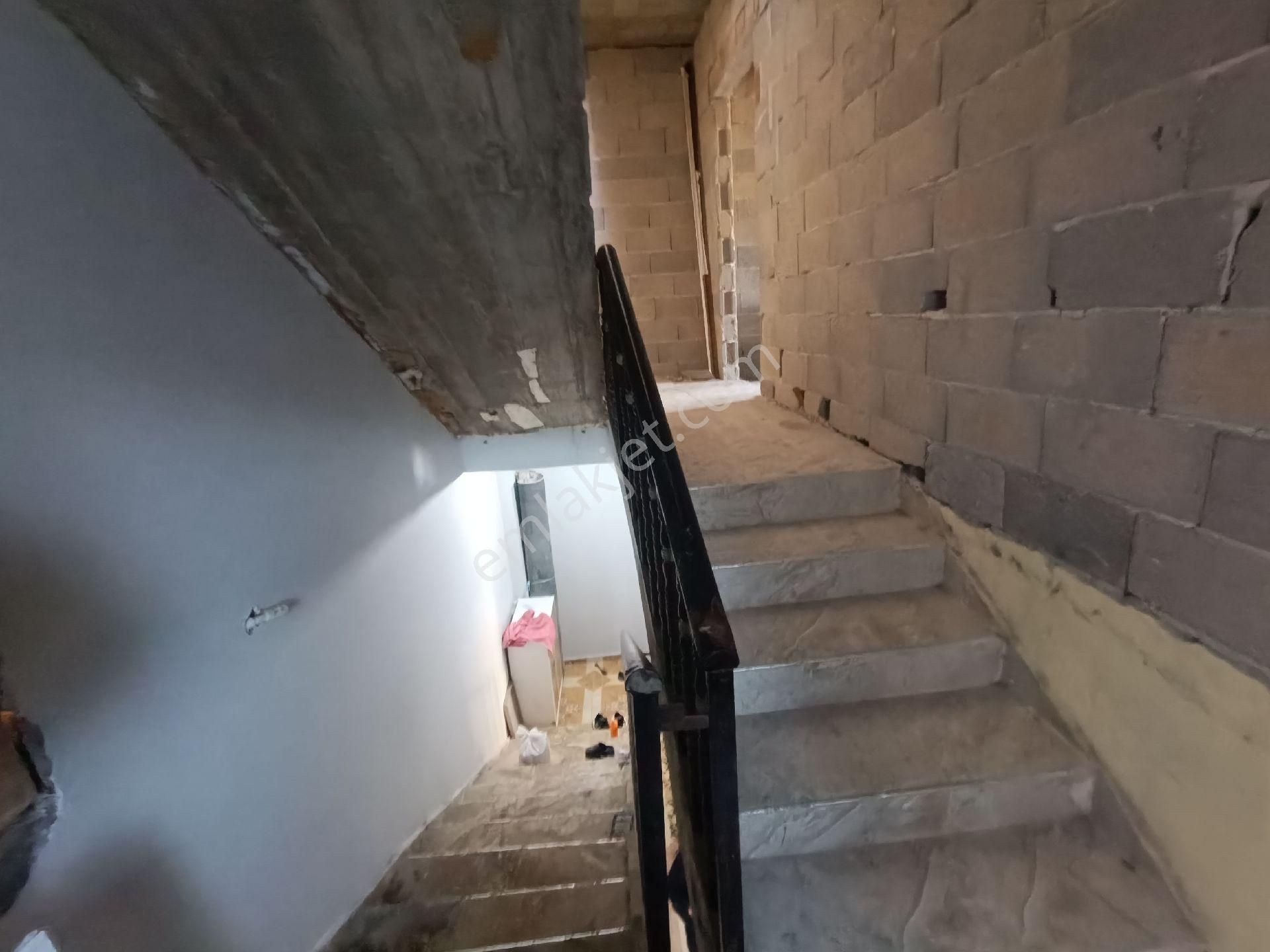 Gülbahçe Nah.kanal Civarı Ana Yol'a 3'cü Parsel 3+1 Komple Satılık - Görsel 19