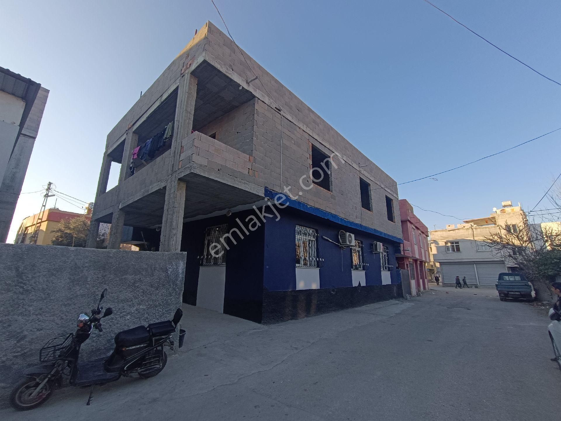 Gülbahçe Nah.kanal Civarı Ana Yol'a 3'cü Parsel 3+1 Komple Satılık - Görsel 8