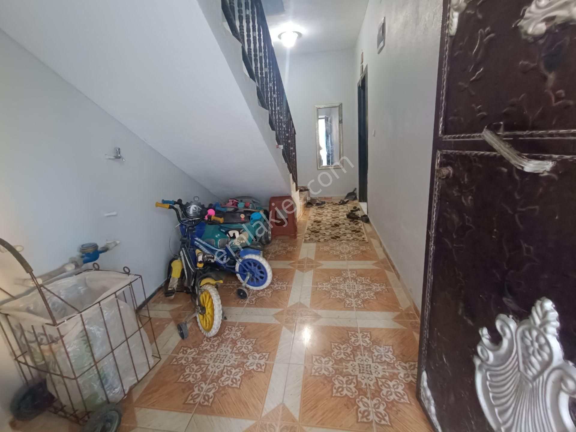 Gülbahçe Nah.kanal Civarı Ana Yol'a 3'cü Parsel 3+1 Komple Satılık - Görsel 10