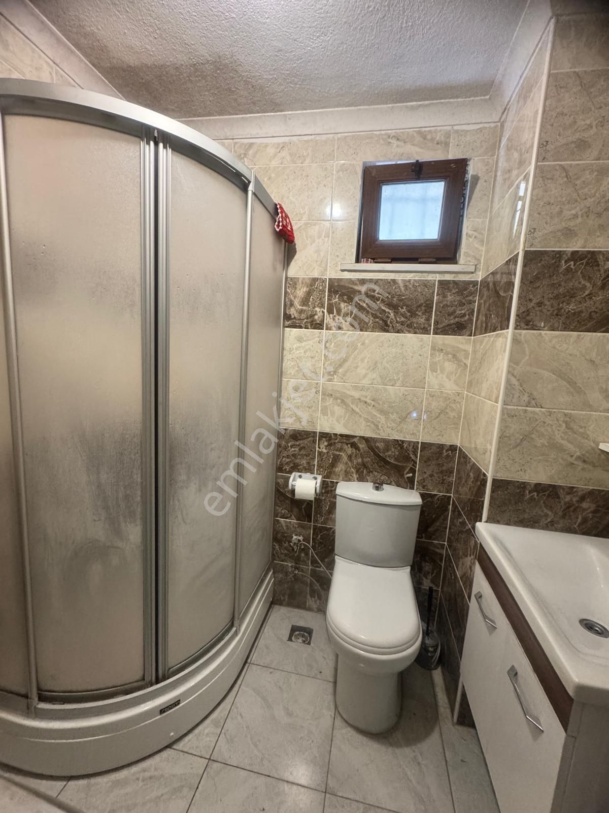 Aracı Emlaktan Sancaktepede Satılık Dubleks - Görsel 11