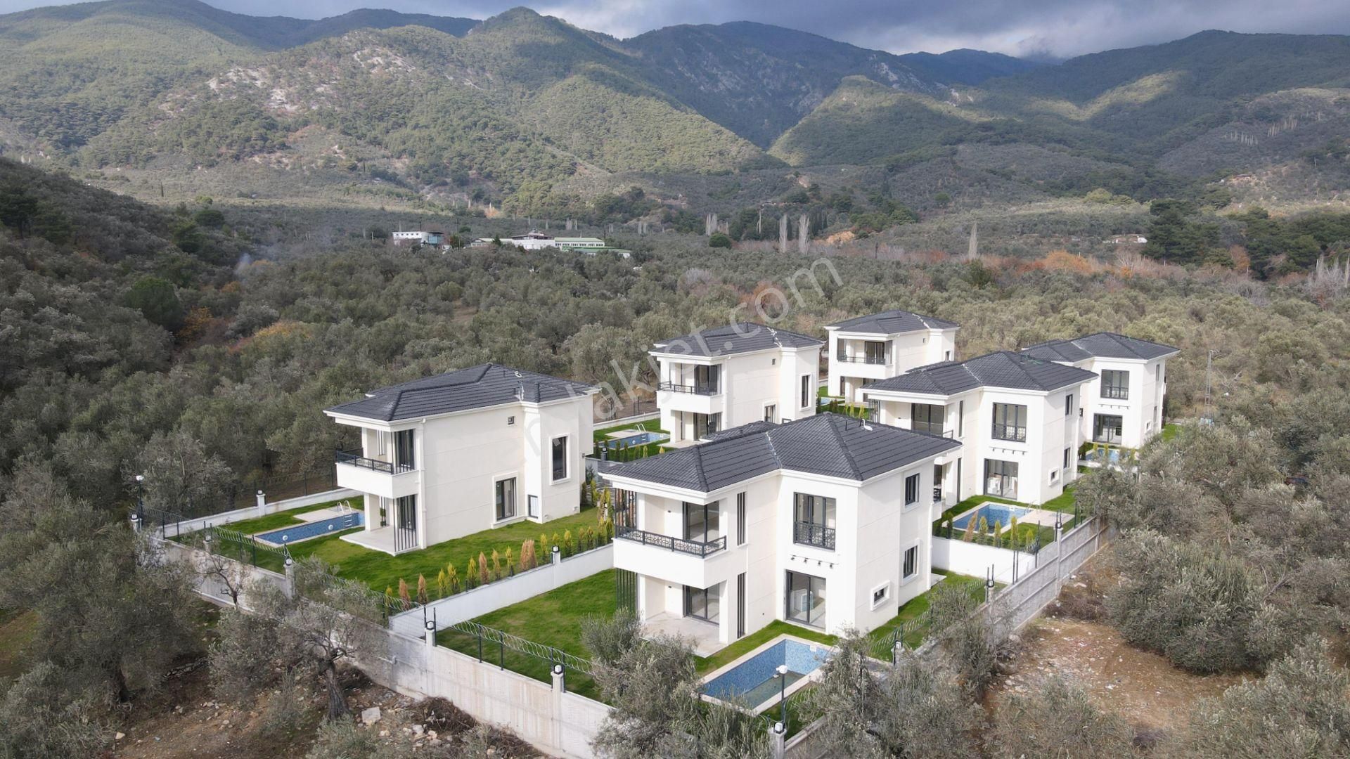 Edremit Güre Satılık Villa Hayallerimizdeki Ev Şehirden Kaçış Modern Konforlu 4+1 Villa