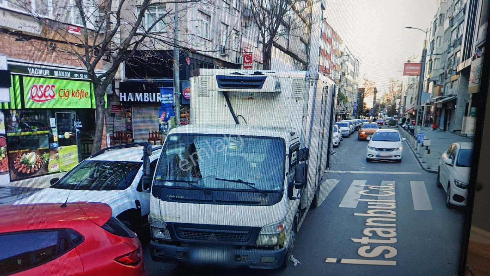 İstanbul Bakırköy Satılık Dükkan & Mağaza Bakırköy İstanbul Caddesinde Satılık 3 Katlı Dükkan 15.000.000 Tl