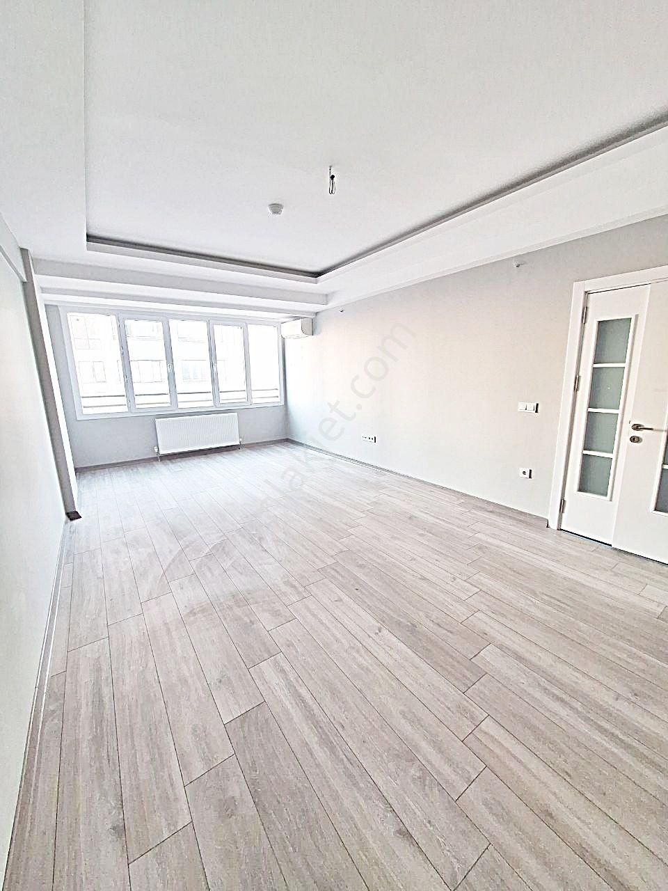 Bağcılar 15 Temmuz Satılık Residence Bağcılar Güneşlide Site İçerisinde Satılık 3+1 Sıfır Arakat