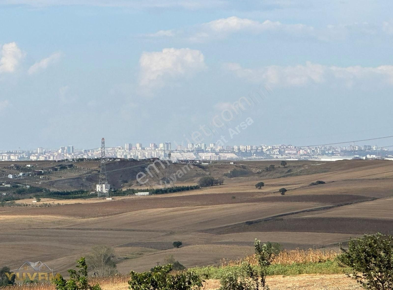 Marmaraereğlisi Çeşmeli Satılık Tarla Yuvam Arsa Ofisi Ve Kuyumculuktan Köye Yakın 300 M2 Fırsat Arsa