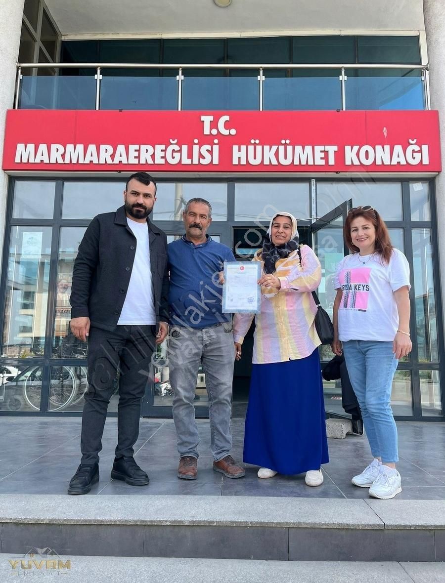 Marmaraereğlisi Çeşmeli Satılık Tarla Yuvam Arsa Ofisi Ve Kuyumculuktan Deniz Manzaralı 280 M2 Arsa !!