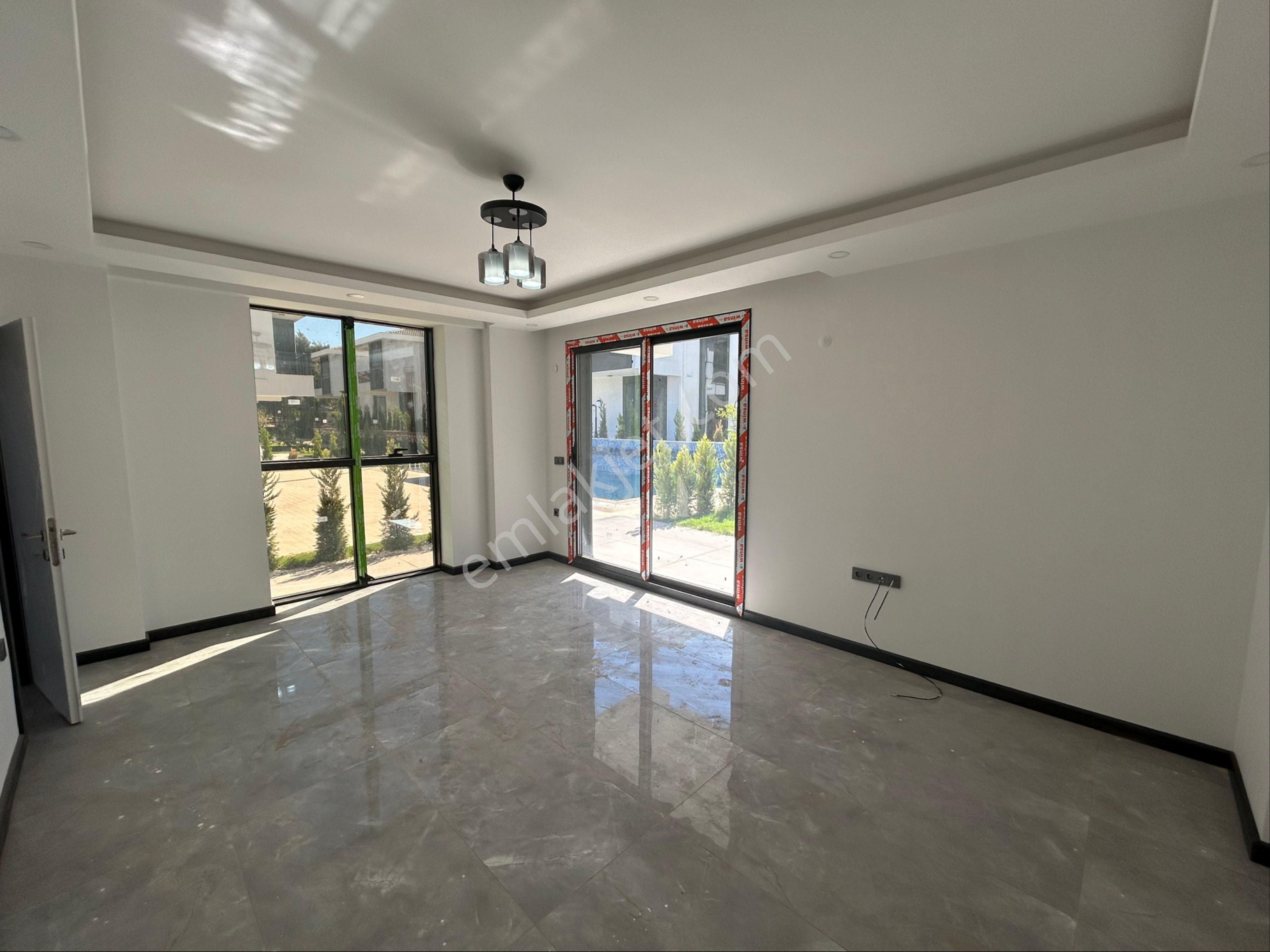 Didimde Denize Yakın 3+1 Villalar - Görsel 24