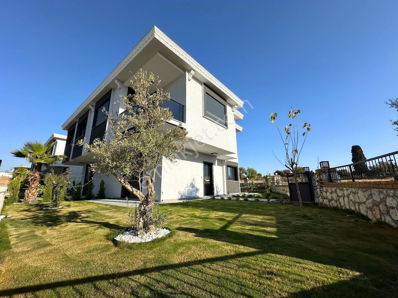 Didim Hisarda Satılık Havuzlu Sitede 3+1 Villalar - Görsel 9