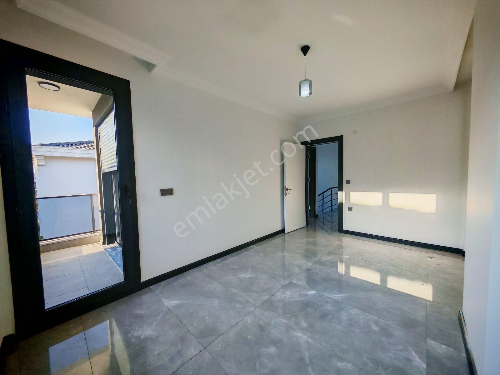 Didim Hisarda Satılık Havuzlu Sitede 3+1 Villalar - Görsel 18